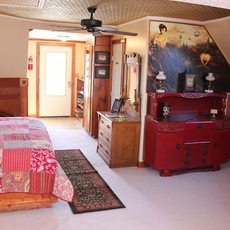 Lumberton Book Nook Inn الغرفة الصورة