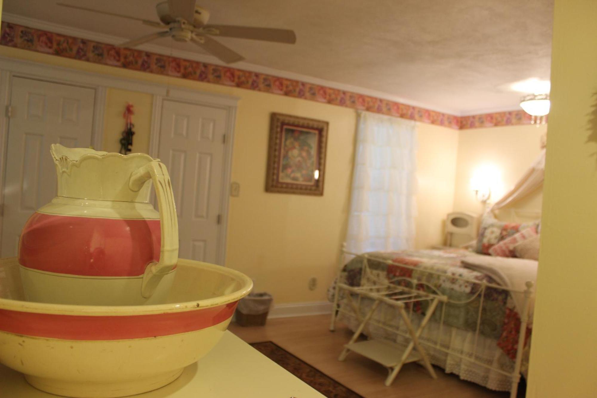 Lumberton Book Nook Inn الغرفة الصورة
