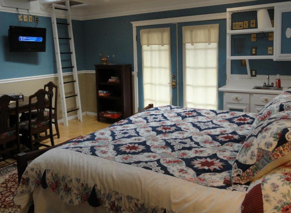 Lumberton Book Nook Inn الغرفة الصورة